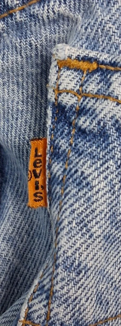 Vintage Orange Tab 550 Levi's Straight-Leg Jeans in Light Blue Denim